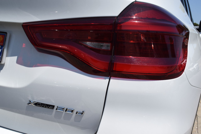 Photo 18 de l'offre de BMW X3 (G01) XDRIVE20DA 190CH BUSINESS à 35900€ chez Univers Motors