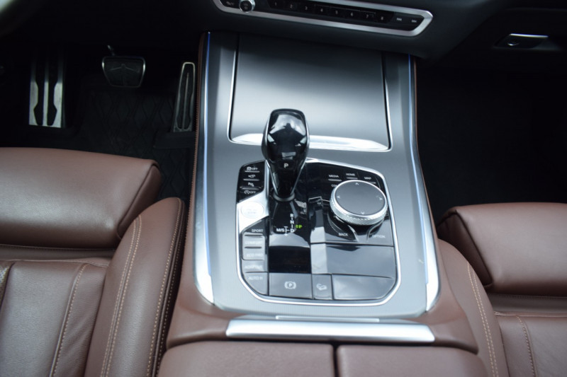 Photo 27 de l'offre de BMW X5 (G05) XDRIVE30DA 265CH M SPORT à 59900€ chez Univers Motors