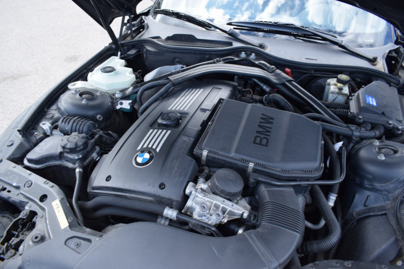 Photo 27 de l'offre de BMW Z4 ROADSTER (E89) SDRIVE 35I 306CH CONFORT à 24900€ chez Univers Motors