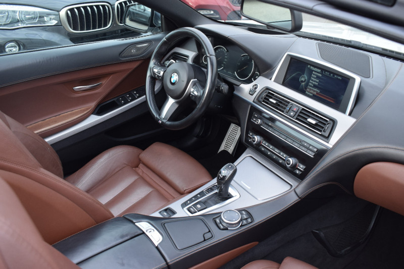 Photo 2 de l'offre de BMW SERIE 6 CABRIOLET (F12) 640DA XDRIVE 313CH M SPORT à 31900€ chez Univers Motors