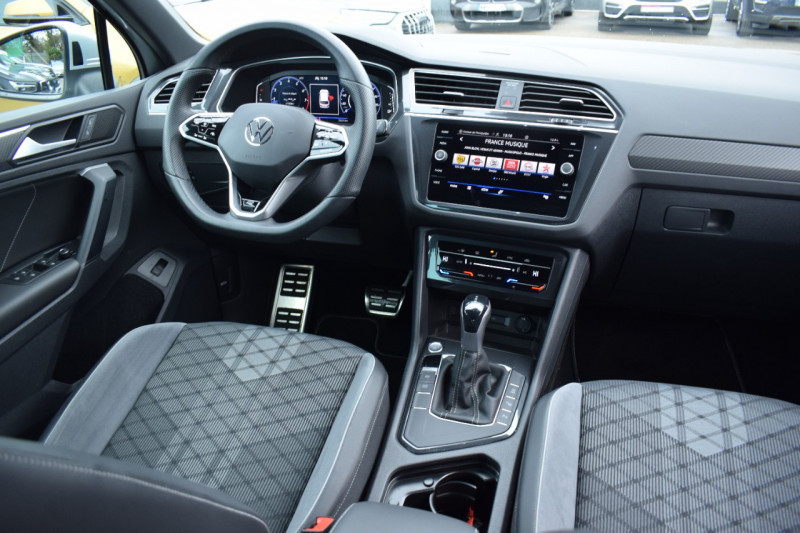 Photo 33 de l'offre de VOLKSWAGEN TIGUAN 1.5 TSI 150CH R-LINE DSG7 à 37900€ chez Univers Motors