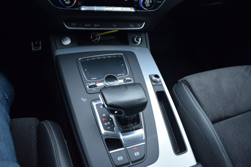 Photo 6 de l'offre de AUDI Q5 2.0 TDI 190CH S LINE QUATTRO S TRONIC 7 à 34900€ chez Univers Motors