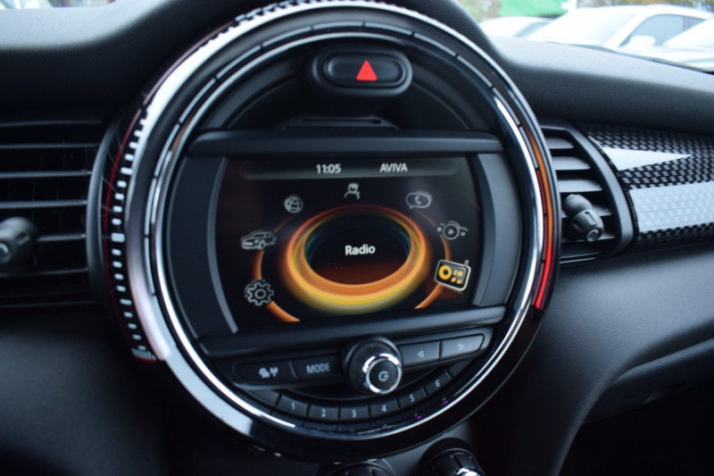 Photo 4 de l'offre de MINI MINI JOHN COOPER WORKS 231CH PRO BVAS8 à 29900€ chez Univers Motors