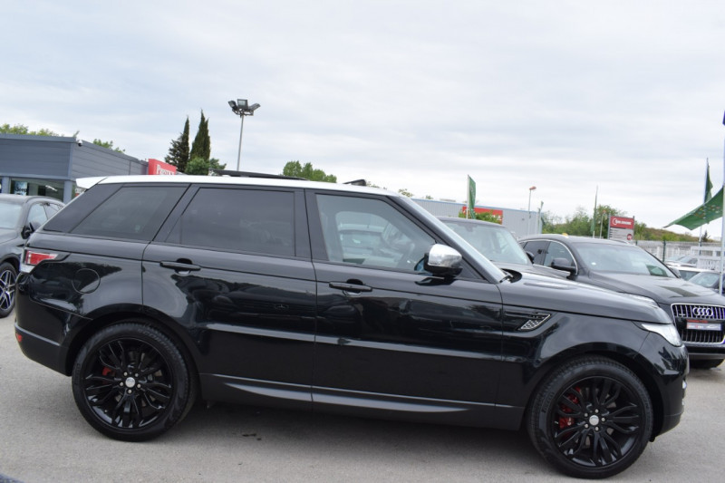 Photo 9 de l'offre de LAND-ROVER RANGE ROVER SPORT SDV6 3.0 HSE DYNAMIC 7PLACES à 34900€ chez Univers Motors