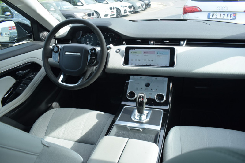 Photo 2 de l'offre de LAND-ROVER EVOQUE 2.0 D 240CH R-DYNAMIC HSE AWD BVA à 45900€ chez Univers Motors