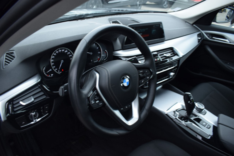Photo 23 de l'offre de BMW SERIE 5 (G30) 530IA 252CH BUSINESS STEPTRONIC à 29900€ chez Univers Motors