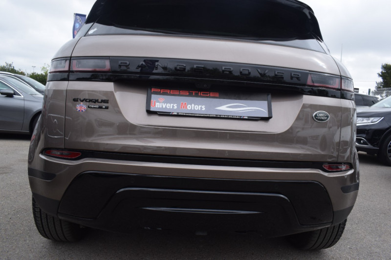 Photo 37 de l'offre de LAND-ROVER EVOQUE 2.0 D 240CH R-DYNAMIC HSE AWD BVA à 45900€ chez Univers Motors