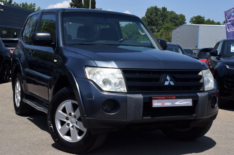 Mitsubishi PAJERO 3.2 DI-D170 INSTYLE BA 3P Diesel BLEU Occasion à vendre