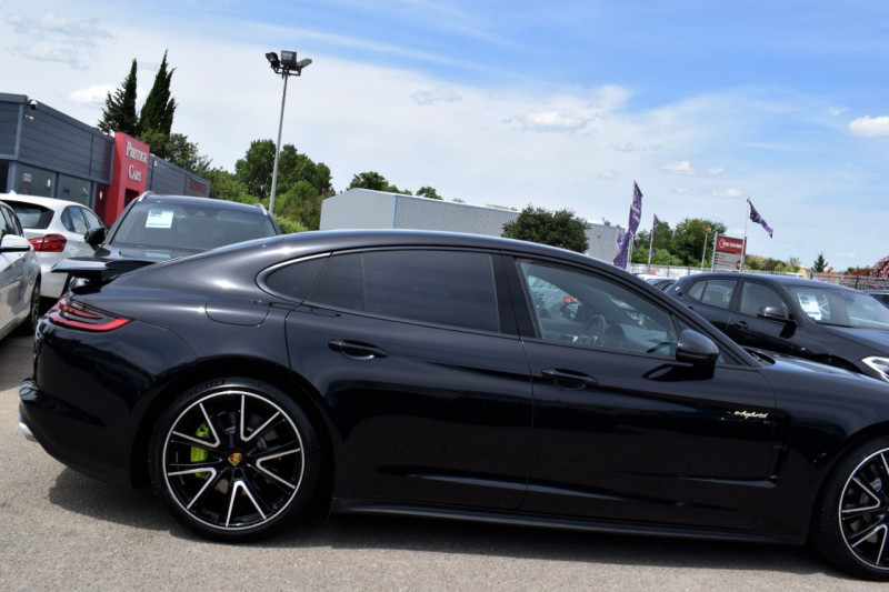 Photo 28 de l'offre de PORSCHE PANAMERA 3.0 V6 462CH 4 E-HYBRID à 61900€ chez Univers Motors