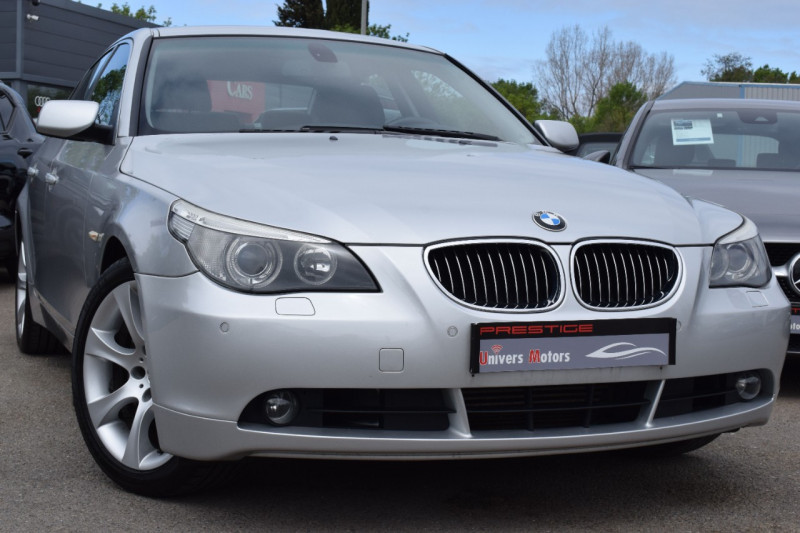 Photo 29 de l'offre de BMW SERIE 5 (E60) 545IA 333CH SPORT à 13900€ chez Univers Motors