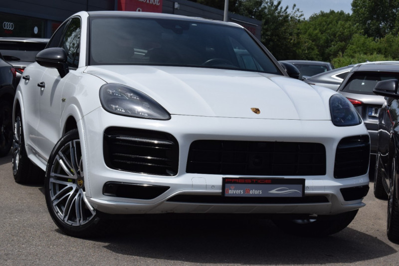 Photo 39 de l'offre de PORSCHE CAYENNE COUPE 3.0 V6 462CH E-HYBRID à 89900€ chez Univers Motors