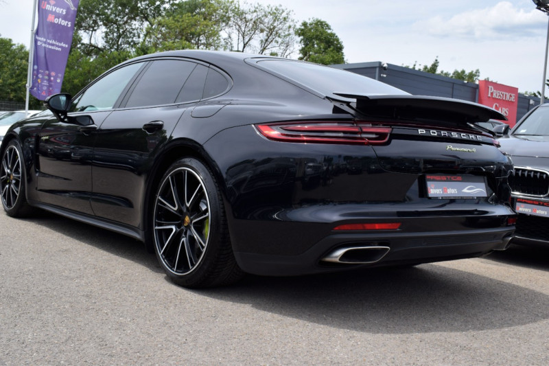 Photo 15 de l'offre de PORSCHE PANAMERA 3.0 V6 462CH 4 E-HYBRID à 61900€ chez Univers Motors