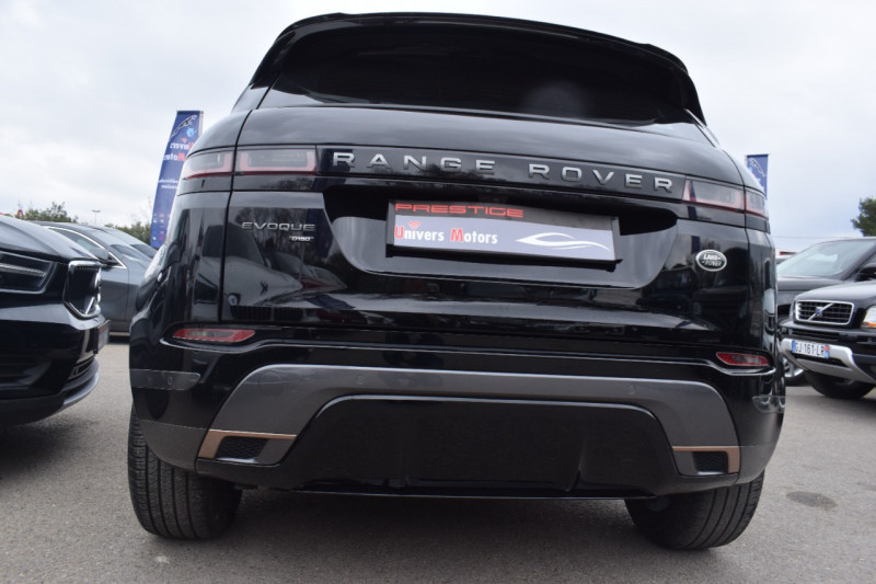 Photo 42 de l'offre de LAND-ROVER EVOQUE 2.0 D 150CH R-DYNAMIC AWD BVA à 41900€ chez Univers Motors