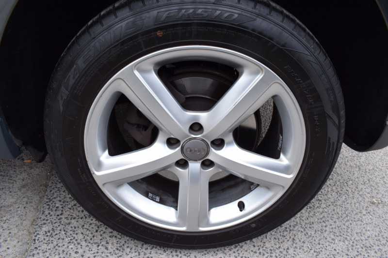 Photo 33 de l'offre de AUDI Q5 3.0 V6 TDI 240CH FAP S LINE QUATTRO S TRONIC 7 à 13900€ chez Univers Motors