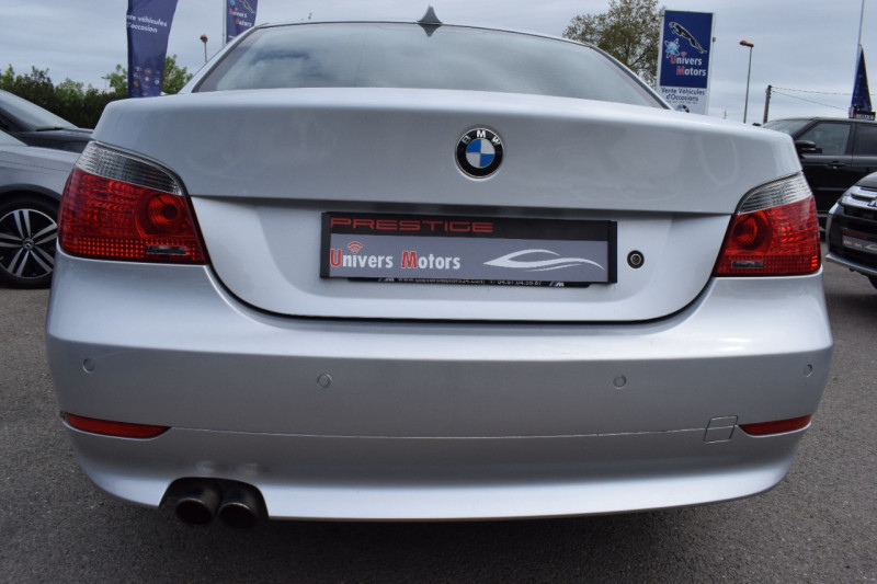 Photo 34 de l'offre de BMW SERIE 5 (E60) 545IA 333CH SPORT à 13900€ chez Univers Motors