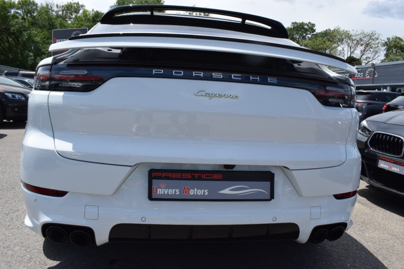 Photo 7 de l'offre de PORSCHE CAYENNE COUPE 3.0 V6 462CH E-HYBRID à 89900€ chez Univers Motors