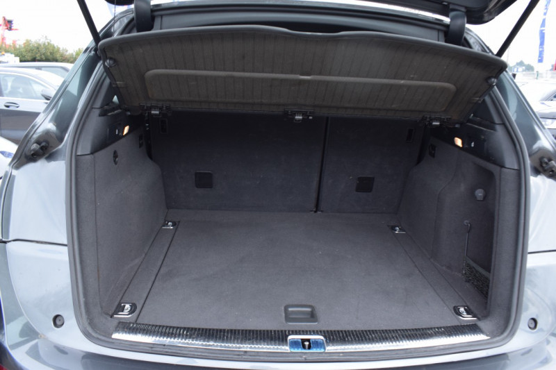Photo 6 de l'offre de AUDI Q5 3.0 V6 TDI 240CH FAP S LINE QUATTRO S TRONIC 7 à 13900€ chez Univers Motors