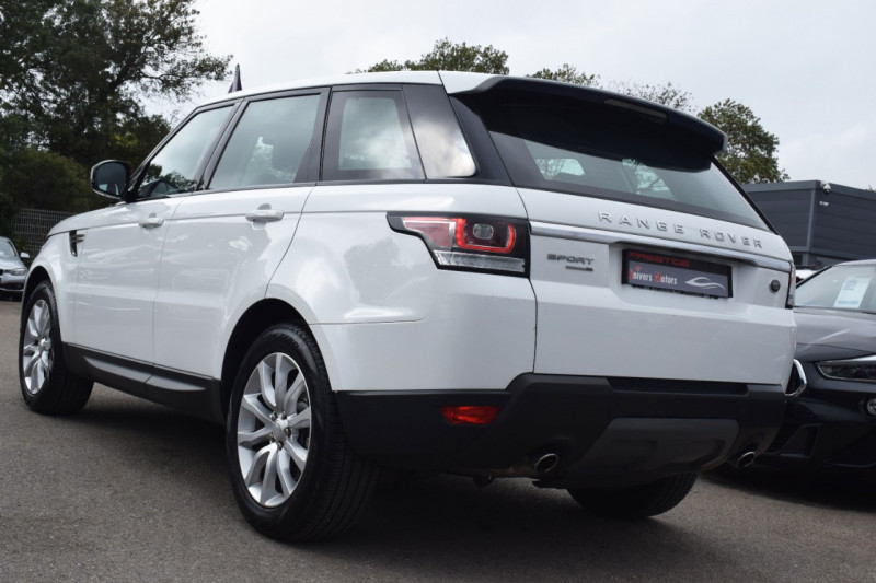 Photo 3 de l'offre de LAND-ROVER RANGE ROVER SPORT 3.0 TDV6 250 SE à 37900€ chez Univers Motors