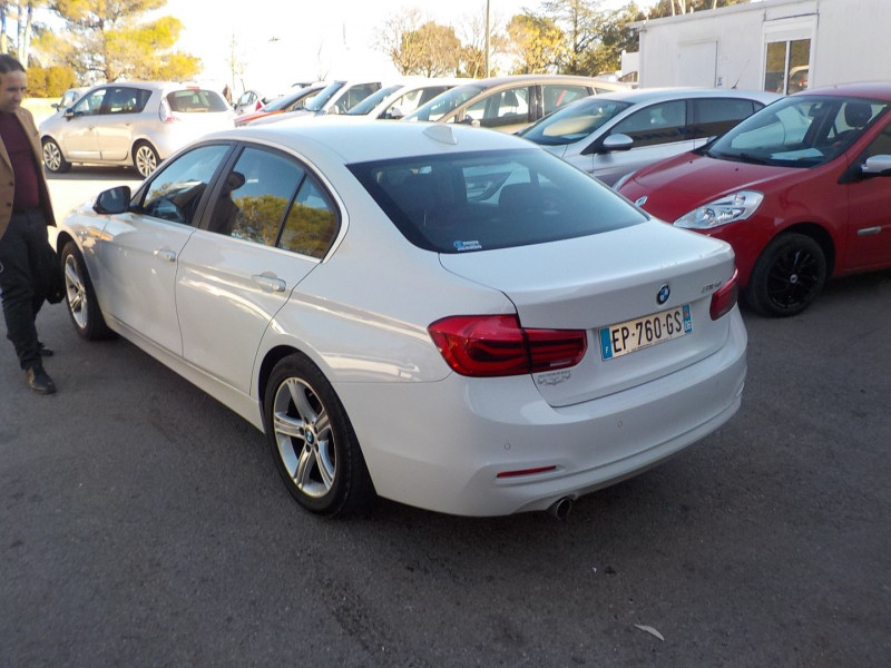 Photo 6 de l'offre de BMW SERIE 3 (F30) 316D 116CH LOUNGE à 16990€ chez Aurelcar