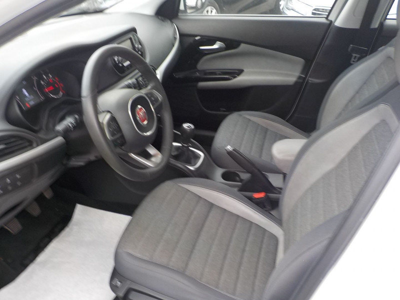 Photo 4 de l'offre de FIAT TIPO 1.3 MULTIJET 95CH EASY S/S 5P à 10990€ chez Aurelcar