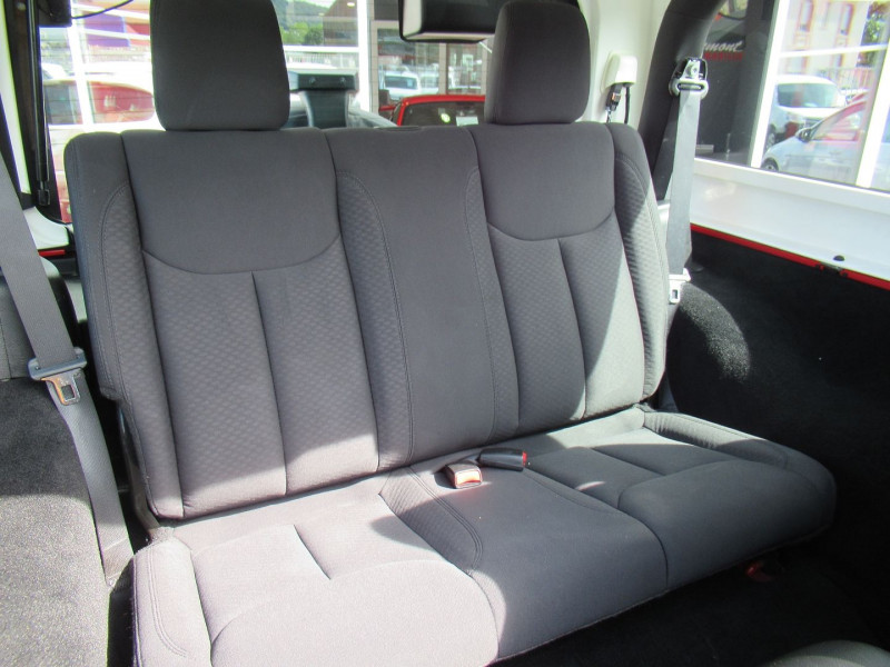 Photo 7 de l'offre de JEEP WRANGLER 2.8 CRD 200 FAP SPORT à 34495€ chez Remiremont automobiles