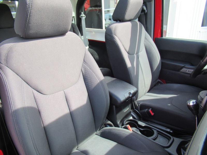Photo 16 de l'offre de JEEP WRANGLER 2.8 CRD 200 FAP SPORT à 34495€ chez Remiremont automobiles