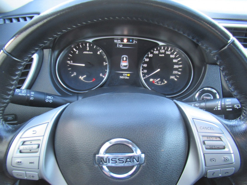 Photo 14 de l'offre de NISSAN X-TRAIL 1.6 DCI 130CH N-CONNECTA EURO6 7 PLACES à 19995€ chez Remiremont automobiles