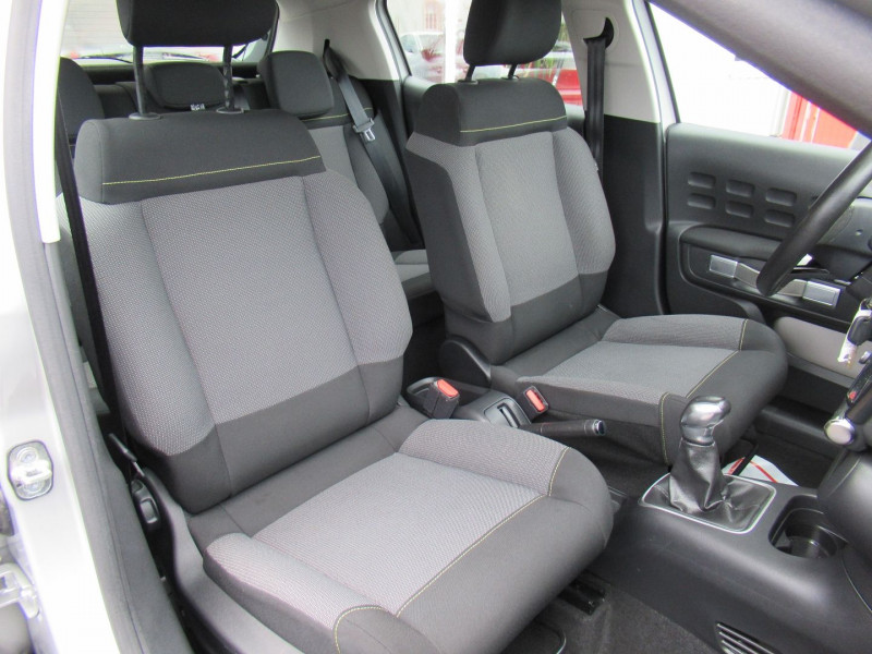 Photo 8 de l'offre de CITROEN C3 BLUEHDI 100CH SHINE BUSINESS S&S à 13495€ chez Remiremont automobiles