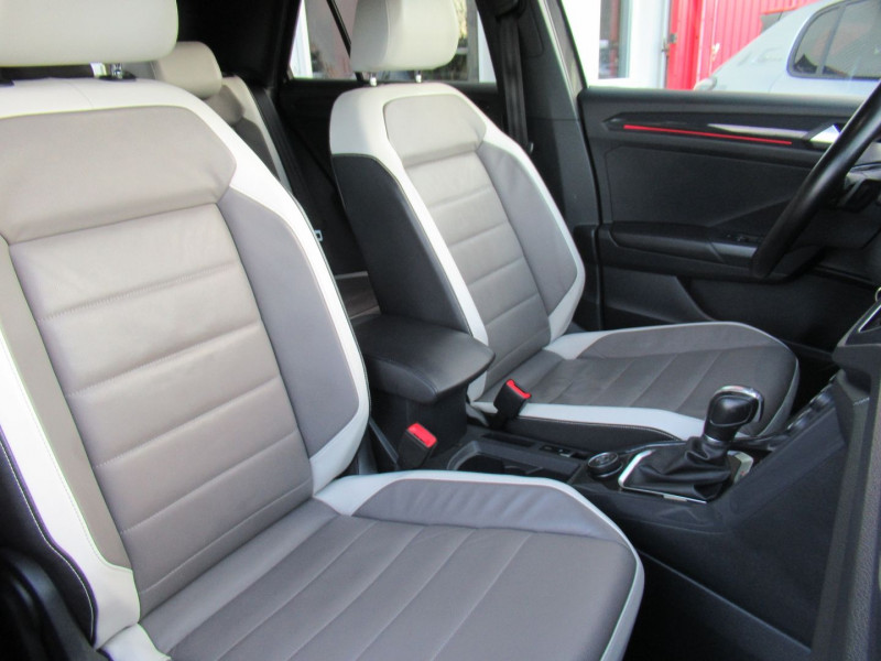 Photo 9 de l'offre de VOLKSWAGEN T-ROC 2.0 TSI 190CH SPORT 4MOTION DSG7 à 29995€ chez Remiremont automobiles