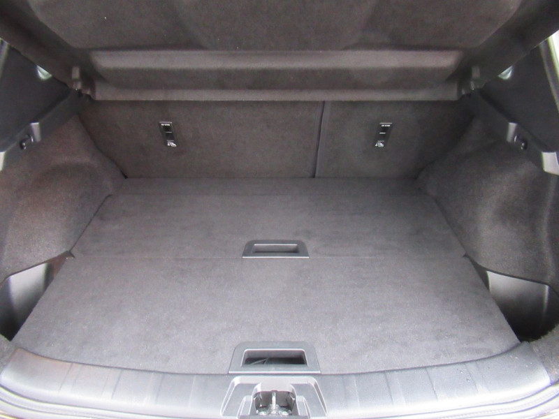 Photo 8 de l'offre de NISSAN QASHQAI 1.6 DCI 130CH TEKNA à 17995€ chez Remiremont automobiles