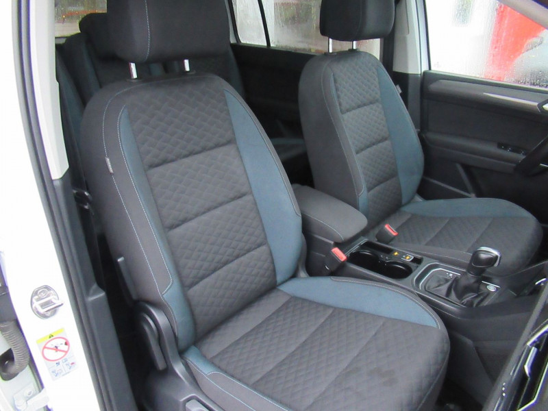 Photo 10 de l'offre de VOLKSWAGEN TOURAN 2.0 TDI 150CH FAP IQ.DRIVE 7 PLACES EURO6D-T à 30995€ chez Remiremont automobiles
