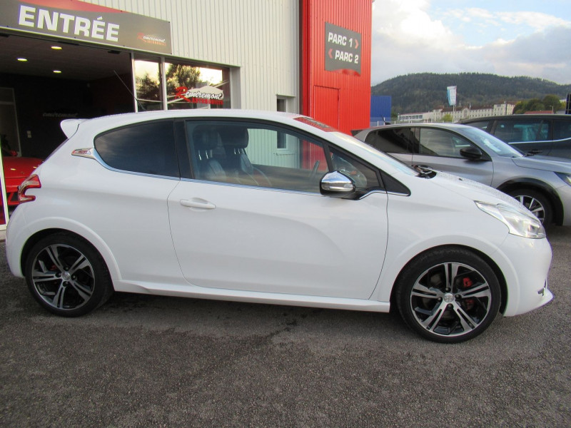 Photo 5 de l'offre de PEUGEOT 208 1.6 THP 200CH GTI 3P à 13995€ chez Remiremont automobiles