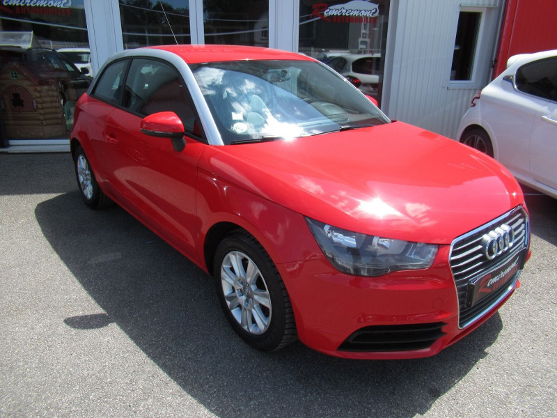 Audi A1 1.6 TDI 105CH FAP AMBIENTE Diesel ROUGE Occasion à vendre