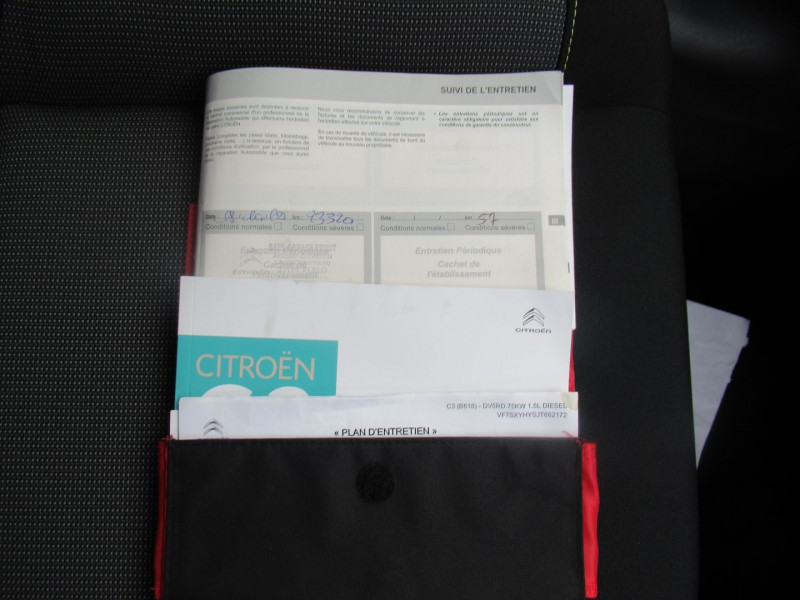 Photo 13 de l'offre de CITROEN C3 BLUEHDI 100CH SHINE BUSINESS S&S E6.D-TEMP à 12995€ chez Remiremont automobiles