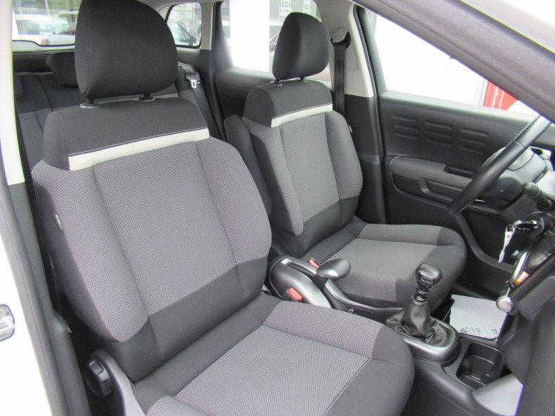 Photo 6 de l'offre de CITROEN C3 AIRCROSS BLUEHDI 100CH S&S FEEL BUSINESS E6.D-TEMP à 13995€ chez Remiremont automobiles