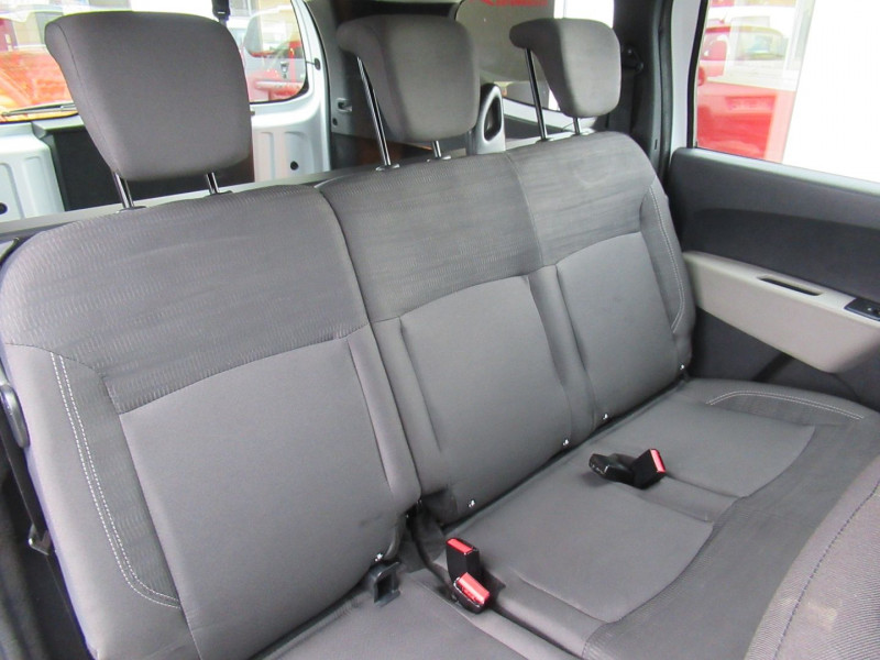 Photo 8 de l'offre de DACIA LODGY 1.2 TCE 115CH BLACK LINE 5 PLACES à 11995€ chez Remiremont automobiles