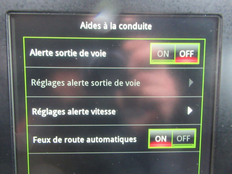 Photo 19 de l'offre de RENAULT MEGANE IV ESTATE 1.2 TCE 130CH ENERGY INTENS à 13995€ chez Remiremont automobiles