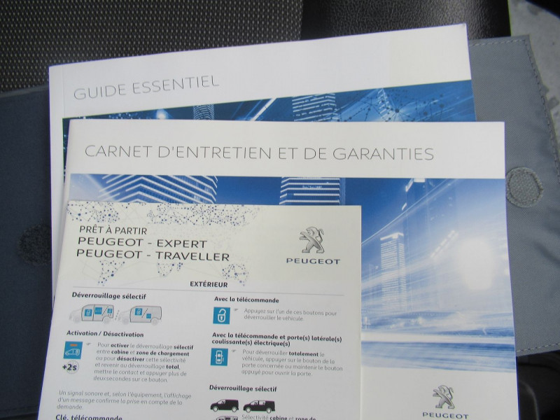 Photo 12 de l'offre de PEUGEOT EXPERT FG STANDARD 2.0 BLUEHDI 180CH S&S ASPHALT EAT8 à 29995€ chez Remiremont automobiles