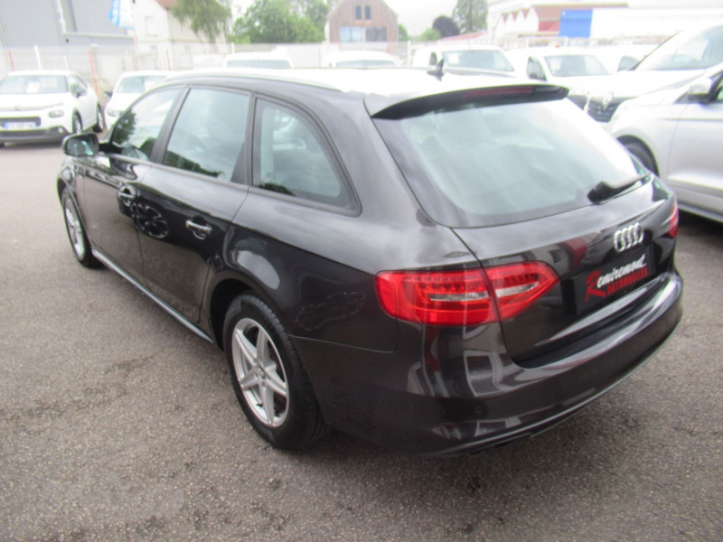 Photo 2 de l'offre de AUDI A4 AVANT 2.0 TDI 120CH DPF BUSINESS LINE à 8995€ chez Remiremont automobiles