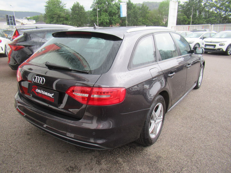 Photo 16 de l'offre de AUDI A4 AVANT 2.0 TDI 120CH DPF BUSINESS LINE à 8995€ chez Remiremont automobiles