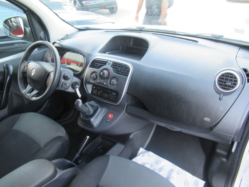 Photo 17 de l'offre de RENAULT KANGOO II EXPRESS 1.5 DCI 90CH ENERGY GRAND CONFORT EURO6 à 11495€ chez Remiremont automobiles