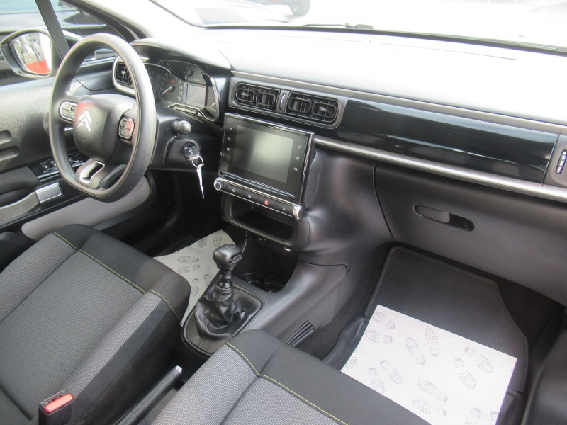 Photo 19 de l'offre de CITROEN C3 STE 1.6 BLUEHDI 75CH S&S FEEL NAV à 7495€ chez Remiremont automobiles