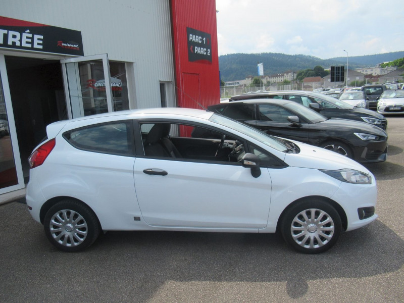 Photo 9 de l'offre de FORD FIESTA AFFAIRES 1.5 TDCI 75CH TREND 3P à 6795€ chez Remiremont automobiles