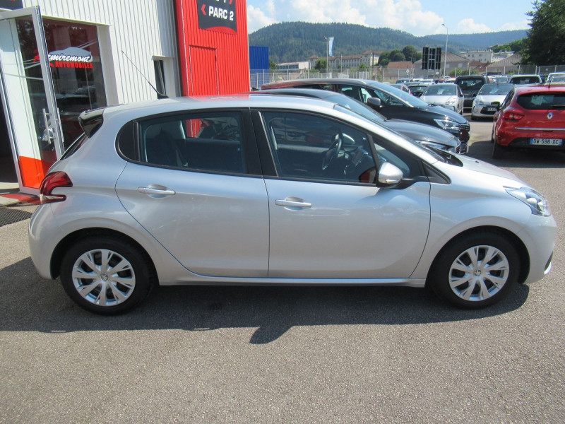 Photo 13 de l'offre de PEUGEOT 208 1.6 BLUEHDI 100CH ACTIVE BUSINESS S&S 5P à 10695€ chez Remiremont automobiles