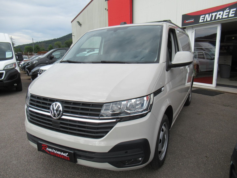 Photo 2 de l'offre de VOLKSWAGEN TRANSPORTER FG 2.8T L1H1 2.0 TDI 198CH BUSINESS PLUS DSG7 à 34995€ chez Remiremont automobiles