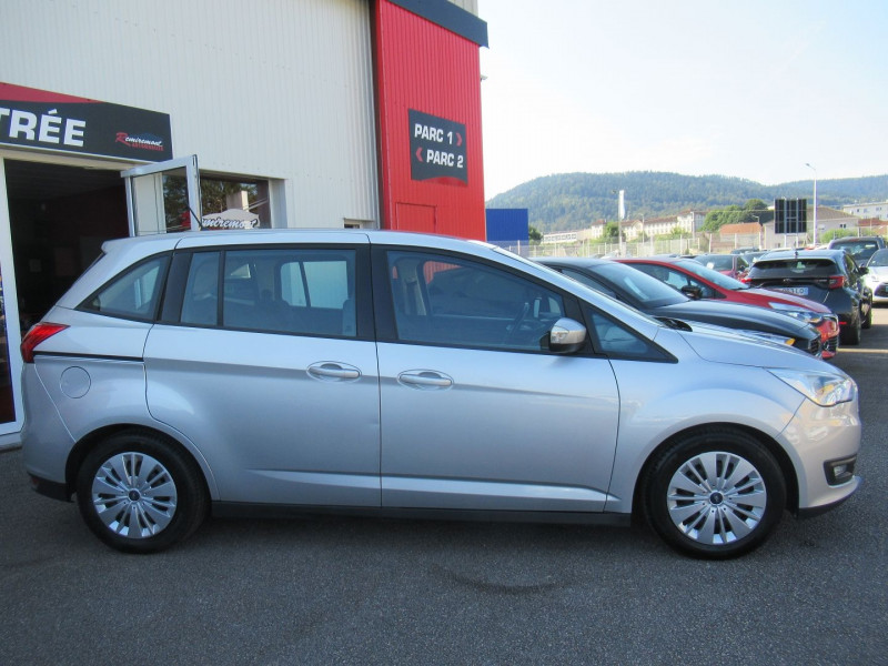 Photo 7 de l'offre de FORD GRAND C-MAX 1.5 TDCI 95CH STOP&START TREND à 10995€ chez Remiremont automobiles