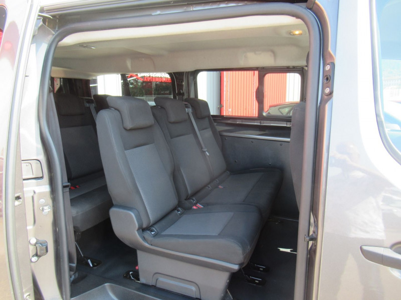 Photo 7 de l'offre de TOYOTA PROACE COMBI LONG 1.5 120 D-4D DYNAMIC RC21 à 27495€ chez Remiremont automobiles