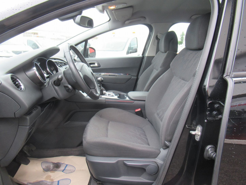 Photo 3 de l'offre de PEUGEOT 3008 1.6 HDI112 FAP ACTIVE à 5495€ chez Remiremont automobiles