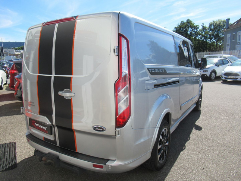 Photo 10 de l'offre de FORD TRANSIT CUSTOM FG 300 L2H1 2.0 ECOBLUE 170 LIMITED 7CV à 34995€ chez Remiremont automobiles