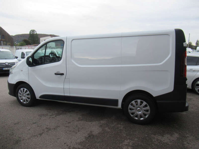 Photo 5 de l'offre de RENAULT TRAFIC III FG L1H1 1000 1.6 DCI 90CH GRAND CONFORT à 12995€ chez Remiremont automobiles